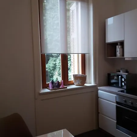 Apt Tennis Prime Location, Parking, Near Beach, Self Check-in Apartment